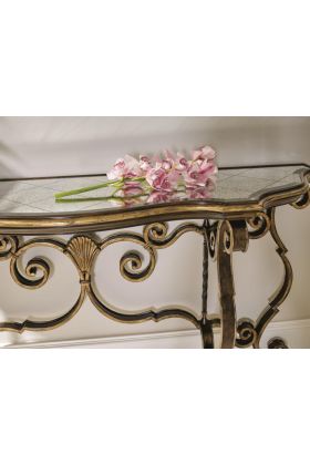 Aria Console Table