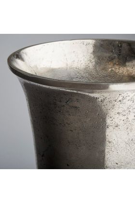 Erelith Vase